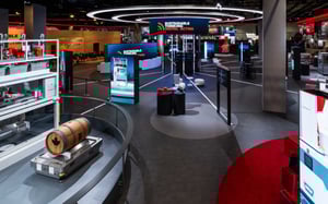 Großaufnahme des Messestands von SEW EURODRIVE auf der Hannover Messe.